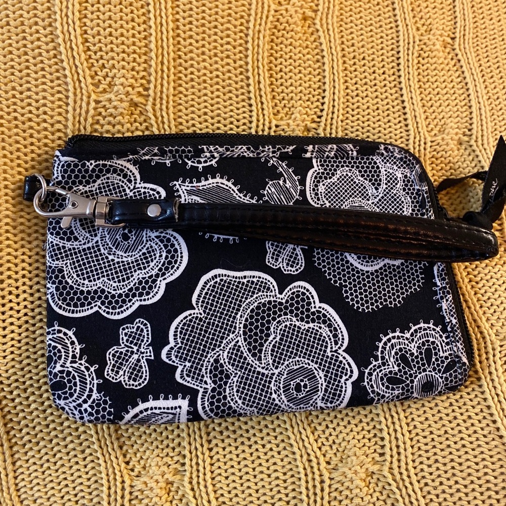 Thirty-one wristlet